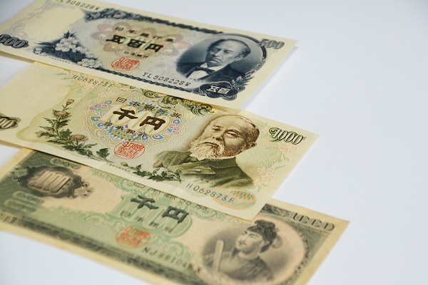 旧札（古紙幣・旧紙幣）の価値や買取価格相場は？10円札、100円札